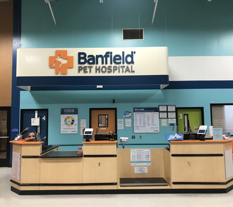 Banfield Pet Hospital - Apex, NC