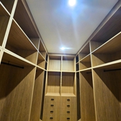 Gallery Image Number 7