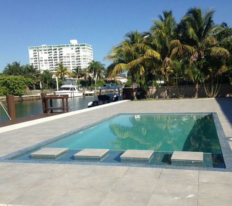 Amor Pools LLC - Miami, FL