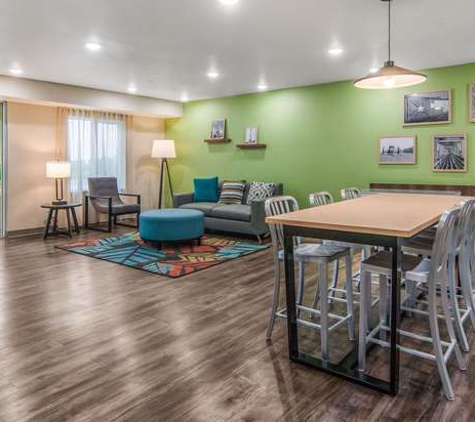 WoodSpring Suites North Ft Worth Alliance TX Speedway - Fort Worth, TX