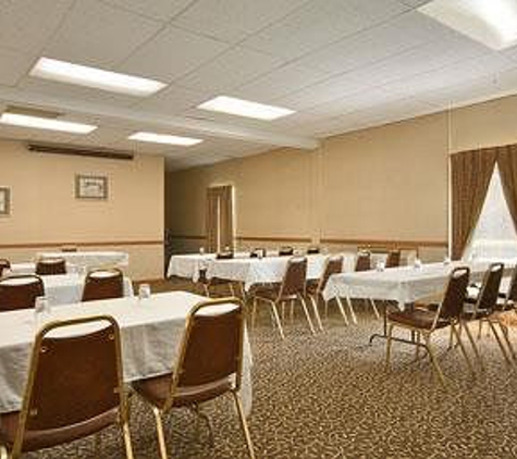 Days Inn by Wyndham Batavia Darien Lake Theme Park - Batavia, NY