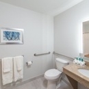 Holiday Inn Express & Suites Clifton Park by IHG - Hotels