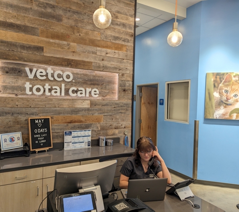 Vetco Total Care Animal Hospital - Orlando, FL