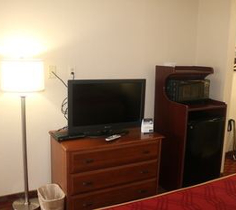 Econo Lodge - Huntington, WV