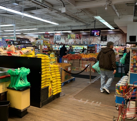 Aseabras Supermarket - Newark, NJ