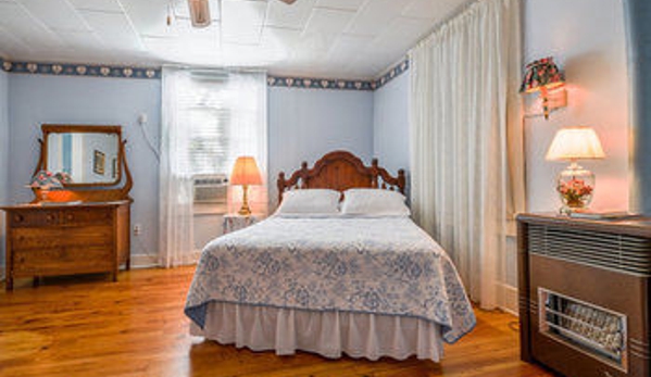 Farnsworth House Bed and Breakfast - Mount Dora, FL