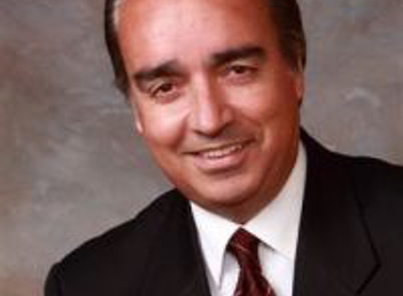 Dr. Oscar Manuel De La Mora, MD - San Diego, CA