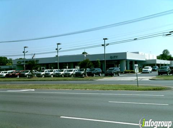 Hendrick Collision Center-City Chevrolet - Charlotte, NC