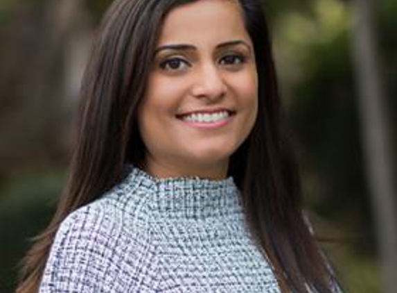 Nidhi Chaudhry, MD - Menlo Park, CA