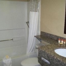 Days Inn by Wyndham Williams - Hotels