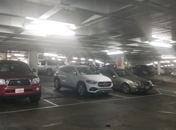 Laz Parking - Pasadena, CA