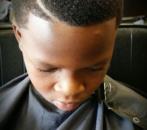 BARBERBRED - Randallstown, MD. Barberbred Barbershop
Kids Zone call for pricing.