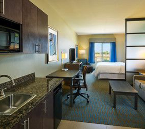 Four Points by Sheraton Williston - Williston, ND