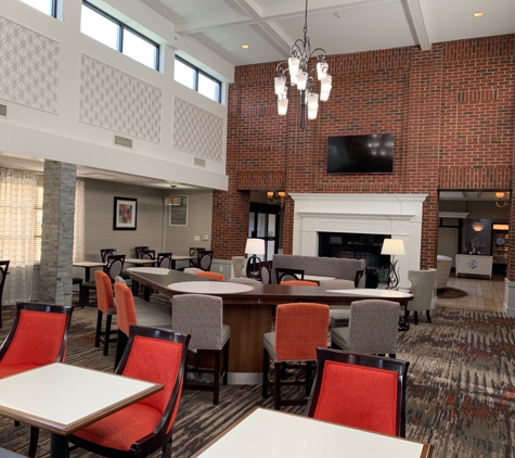 Homewood Suites by Hilton Newtown - Langhorne, PA - Newtown, PA