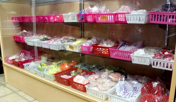 Lumi Cake Supply & Party Decor - Rialto, CA