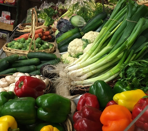 Auntie El's Farm Market - Sloatsburg, NY