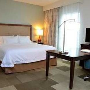 Hampton Inn & Suites Deland - Deland, FL