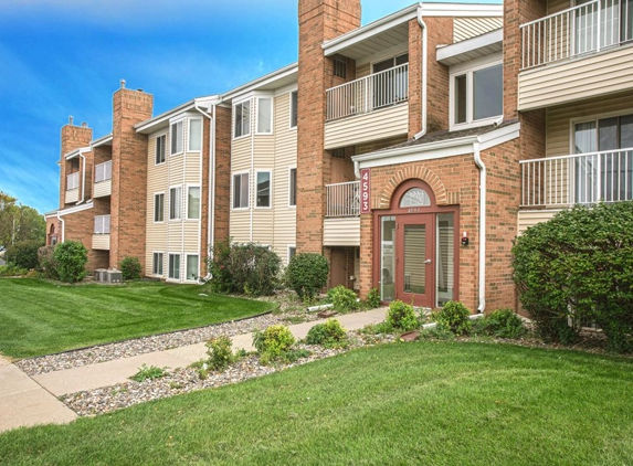 Cinnamon Ridge Apartments - Eagan, MN