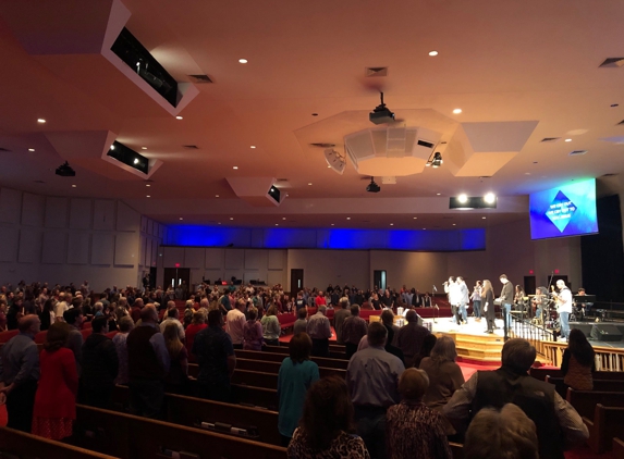 Lake Arlington Baptist Church - Arlington, TX