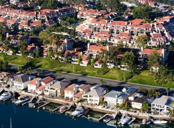 Promontory Point Apartment Homes - Newport Beach, CA