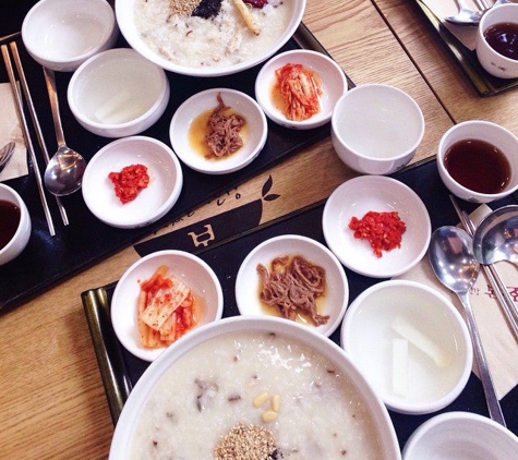 Bonjuk Korean Traditional Porridge Restaurant - Flushing, NY