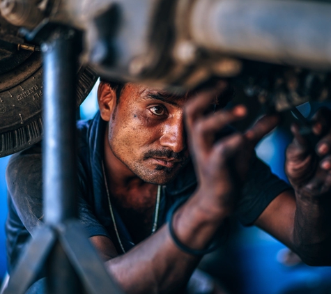 Truck-Eez On Site Truck Repairs. Truck Repair Albury