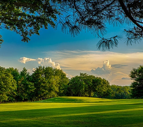 Four Seasons Country Club - Chesterfield, MO