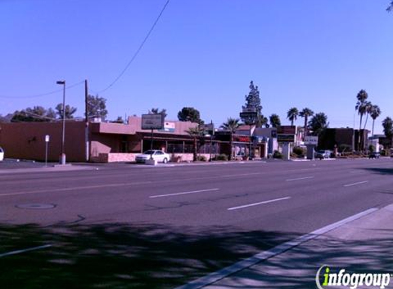 Camelback Cleaners - Phoenix, AZ