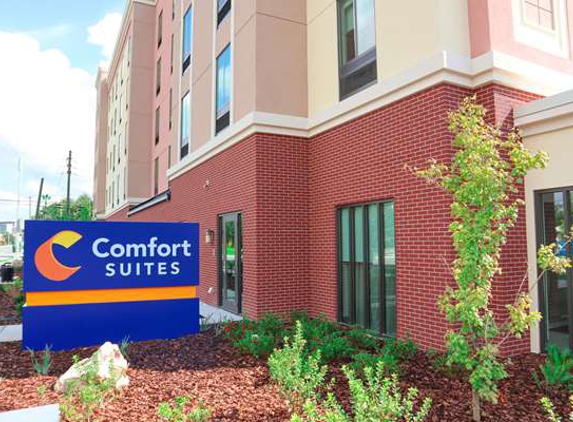 Comfort Suites Gainesville Near University - Gainesville, FL