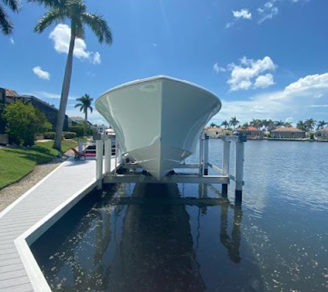 Hurricane Boat Lifts - Stuart, FL