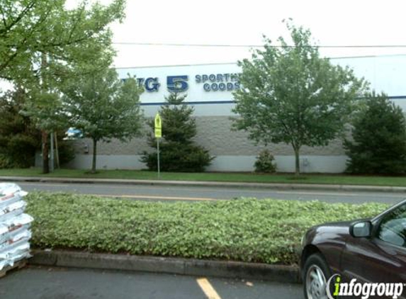 Big 5 Sporting Goods - Hillsboro, OR