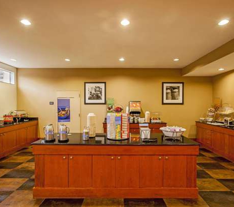 Hampton Inn New York - LaGuardia Airport - East Elmhurst, NY