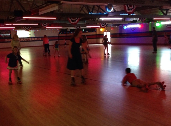 Fleetwood Roller Rink - Summit Argo, IL