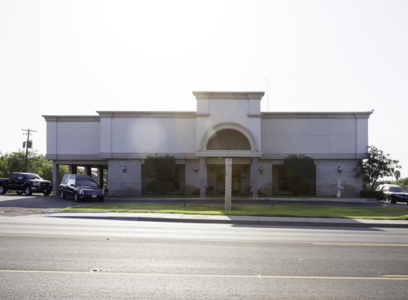 Memorial Funeral Chapels - Eagle Pass, TX. Front full view of MFC