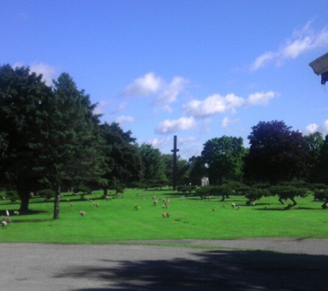 Roseland Memorial Gardens - Jackson, MI