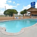 Americas Best Value Inn & Suites Vega - Hotels