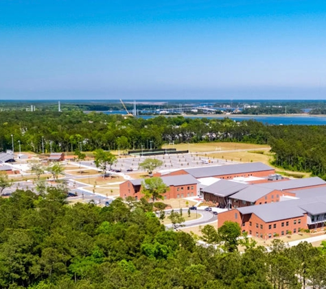 Toll Brothers at Point Hope - Charleston, SC