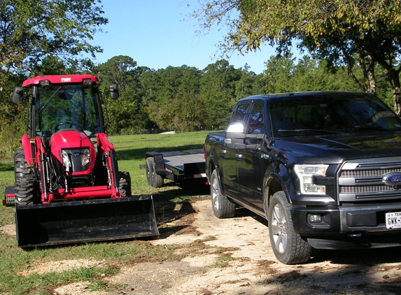 truck and tractor for hire - Montgomery, TX