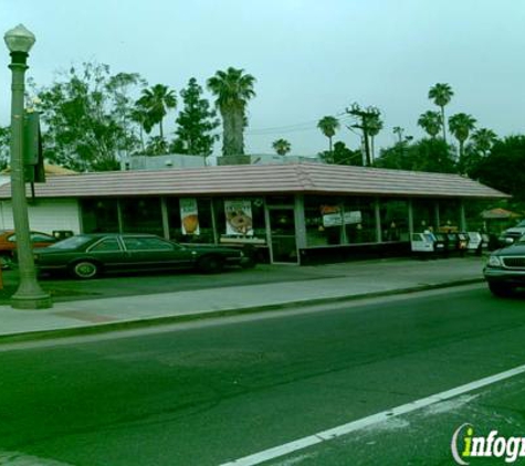 Winchell's Donut House - Riverside, CA