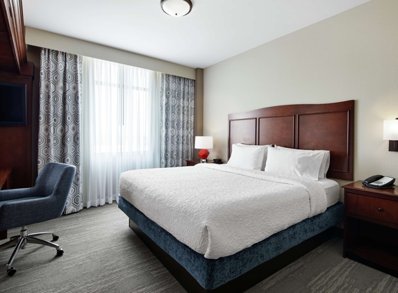 Hampton Inn & Suites Chicago/Mt. Prospect - Mount Prospect, IL