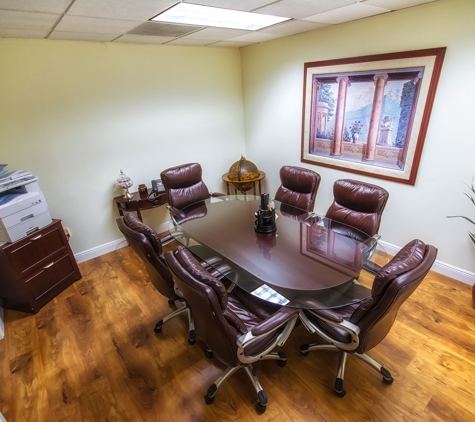 Pilar N De Jesus Law Office Pa - Miami, FL. Conference Room