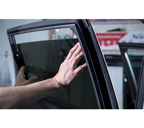 Wayne's Windscreens - Mandurah, WA