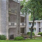 Riverside Plaza Apartments