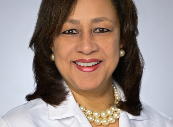 Kelly DeSouza-Sanders, MD - Berwyn, PA