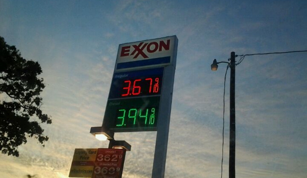 Exxon - Bastrop, TX