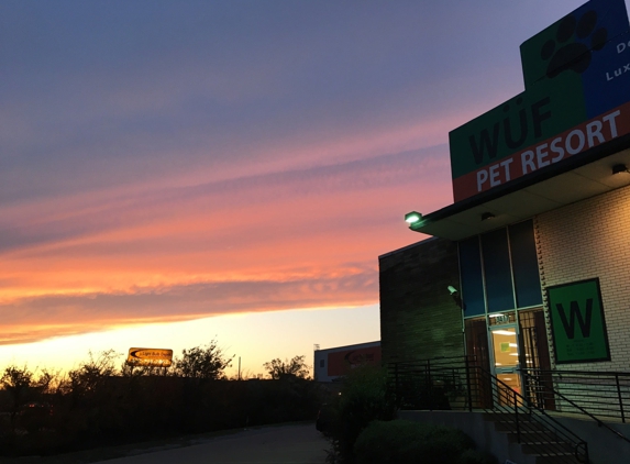 Wuf Pet Resort And Spa - Irving, TX