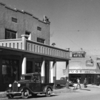 Cottonwood Hotel