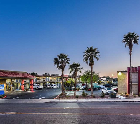 Best Western Desert Villa Inn - Barstow, CA