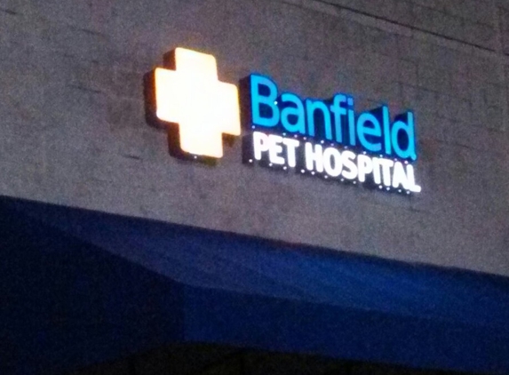 Banfield Pet Hospital - Saint Louis, MO