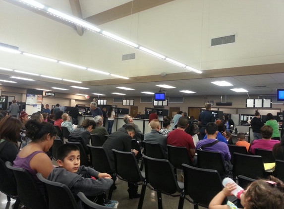 California Department of Motor Vehicles - DMV - West Covina, CA